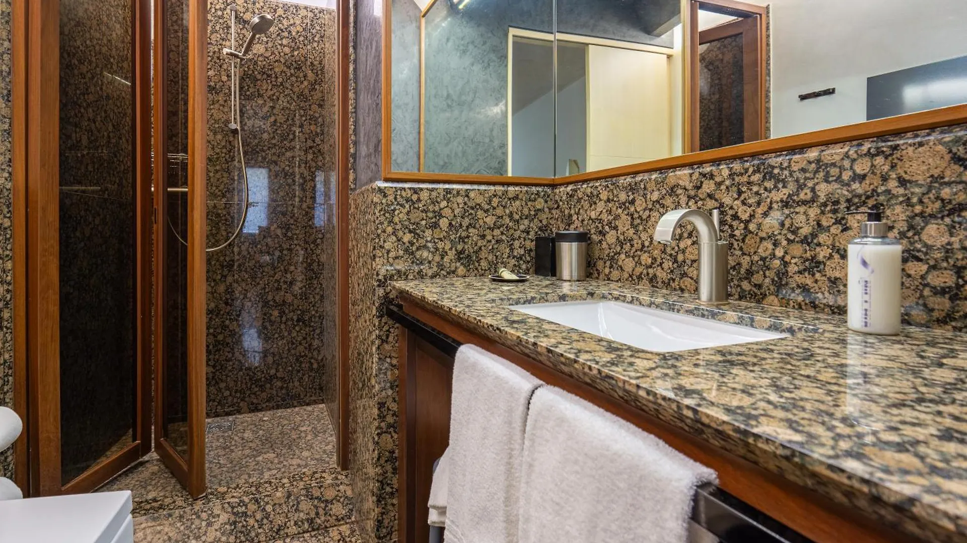 Nicchia Bed & Breakfast Verona إيطاليا